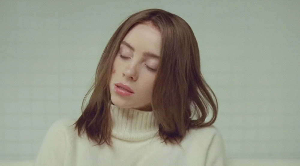 Кадр из клипа «Xanny»