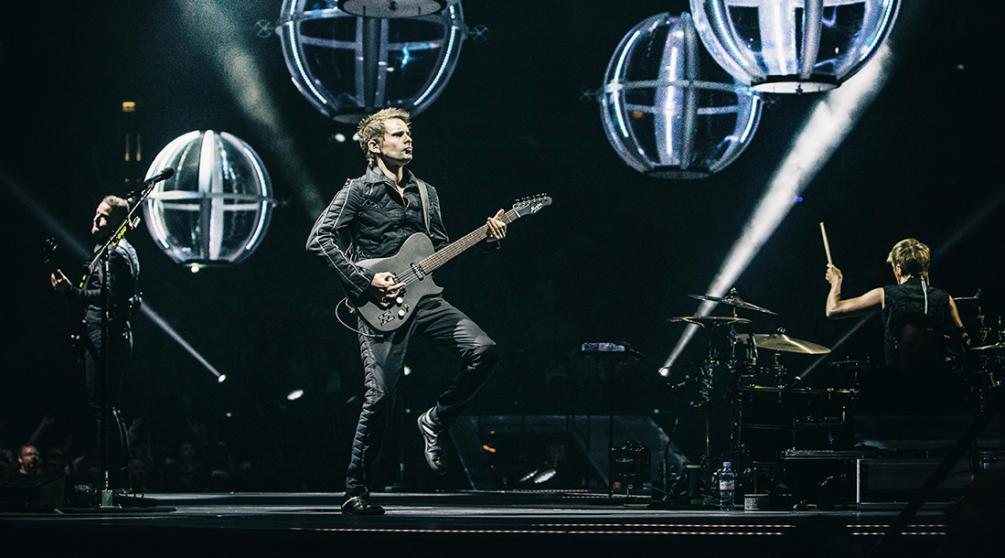 Кадр из фильма «Muse: Drones World Tour»