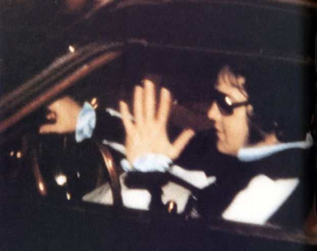 Самая последняя фотография Элвиса Пресли, 16 августа 1977 года