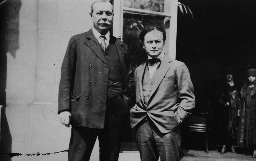 Артур Конан Дойл и Гарри Гудини, 1923 год