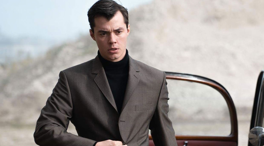 Сериал «Пенниуорт» о дворецком Бэтмена продлили на 2 сезон