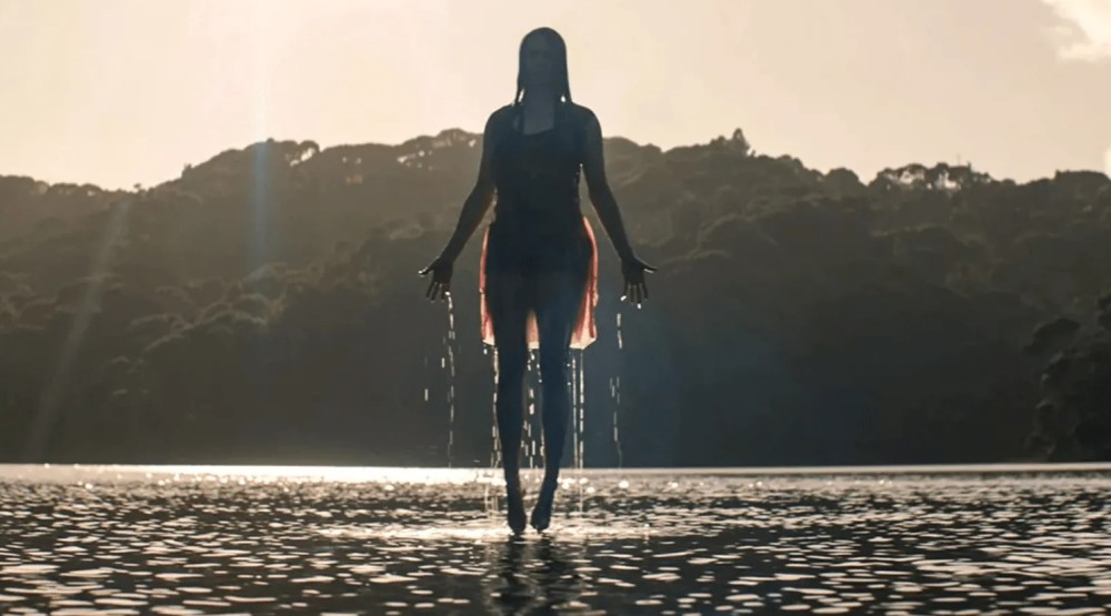 В хорроре «Восстание зловещих мертвецов» будут отсылки к прошлым ...