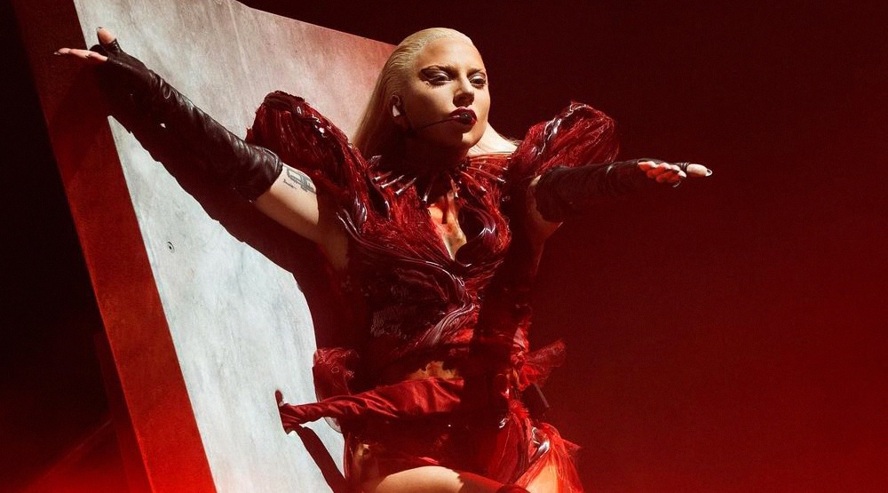 Леди Гага записывает новый альбом, посвященный «искусству интенсивности»