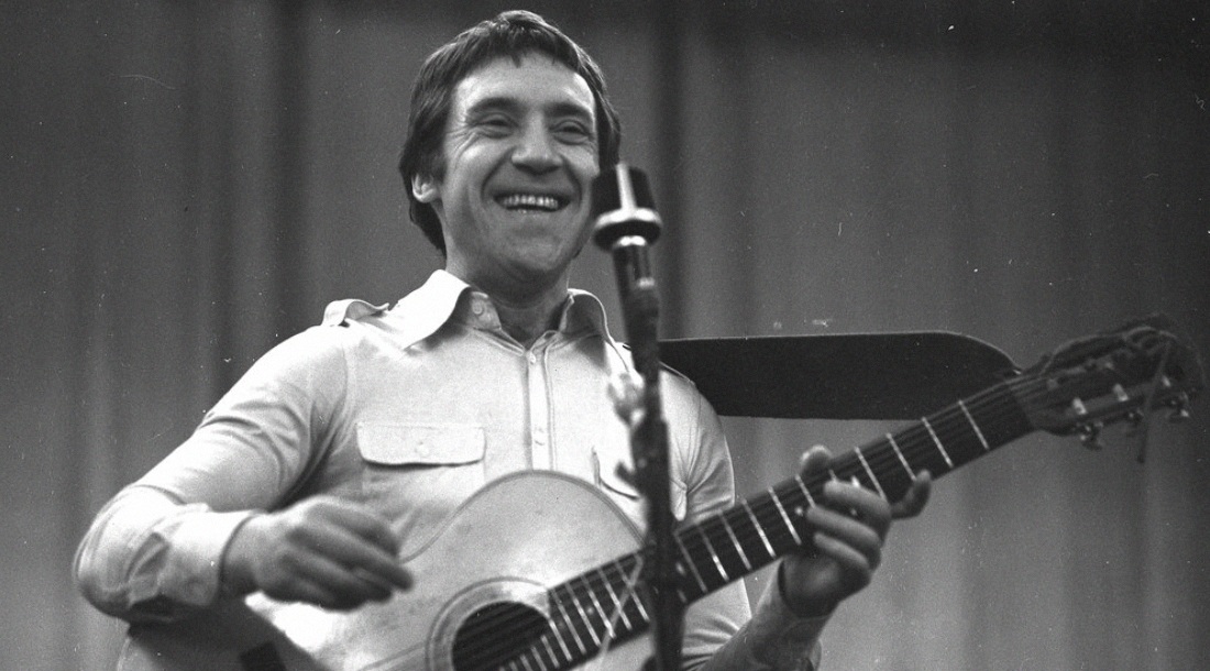 Названы самые популярные музыкальные книги-биографии в России