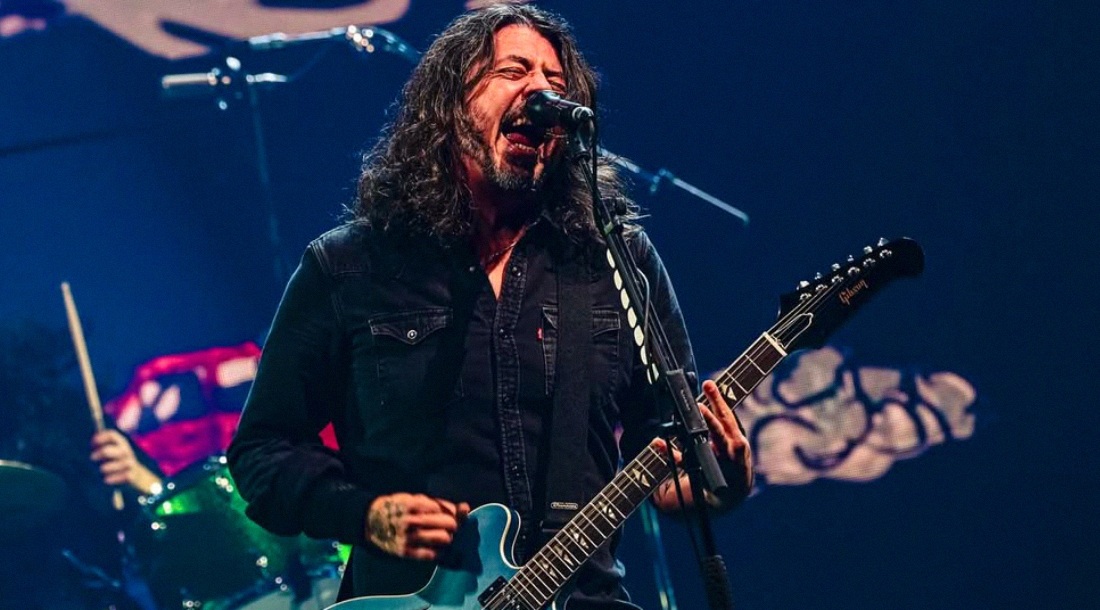 Foo Fighters опубликовали отрывки новых песен