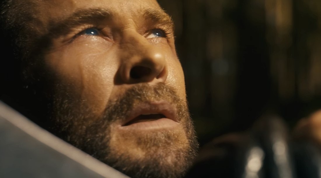 Крис Хемсворт намекнул, что продолжит играть Тора и после фильма «Мстители: Доктор Дум»