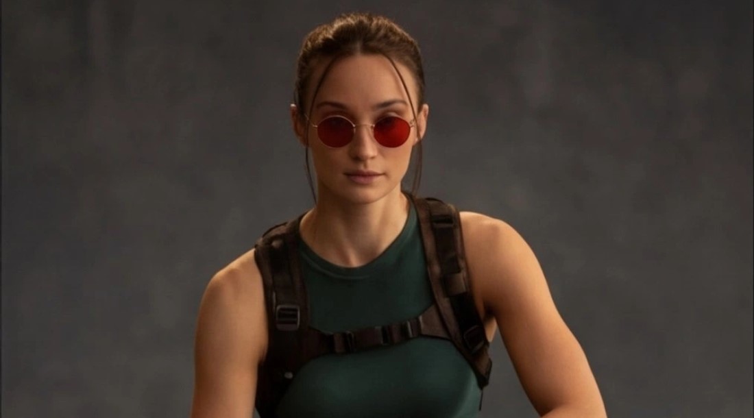 На новом видео со съемок сериала «Tomb Raider» Софи Тернер засветилась с кинжалом