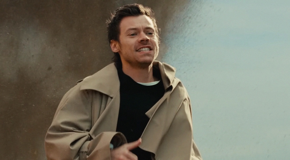 Гарри Стайлс стал экшен-звездой в клипе «American Girls»