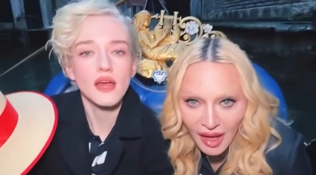 Мадонна и Джулия Гарнер исполнили «Like a Virgin» на съемках в Венеции