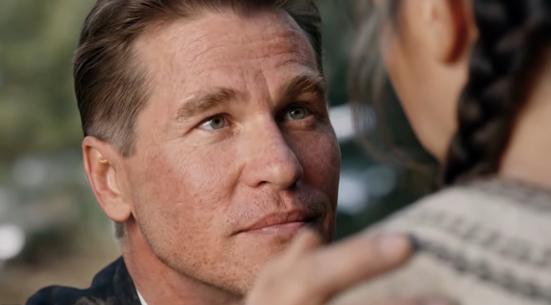 В тизере фильма «Глубоко, как могила» Вэла Килмера «воскресили» с помощью ИИ