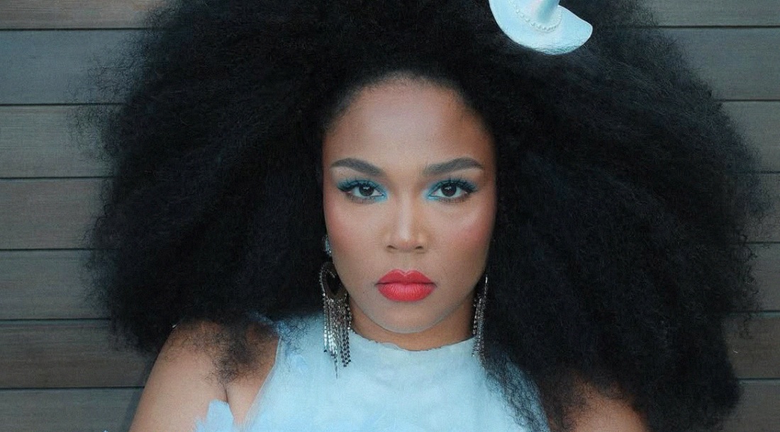 «Отмененная» певица Lizzo выпустила трек «B**ch» и анонсировала одноименный альбом