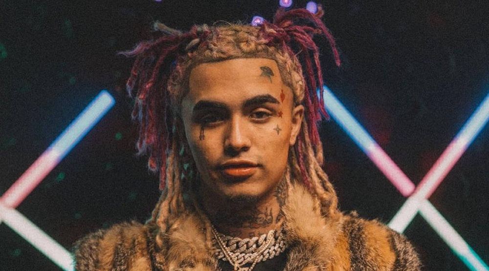 Кадр из клипа Lil Pump на трек "Esskeetit"