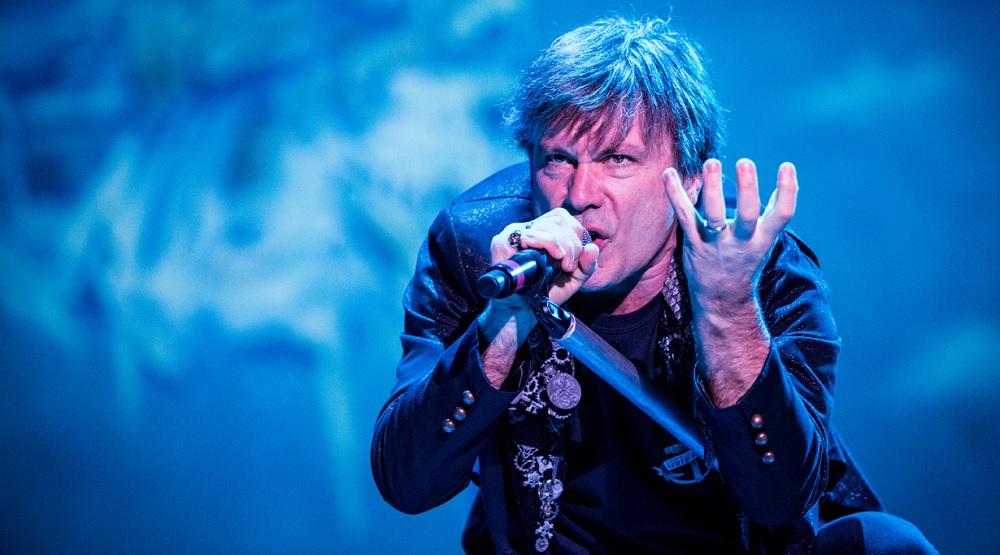 Брюс Дикинсон