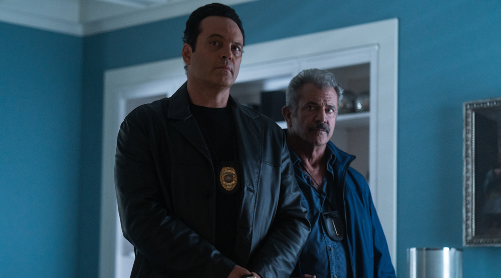 Кадр из фильма «Закатать в асфальт»