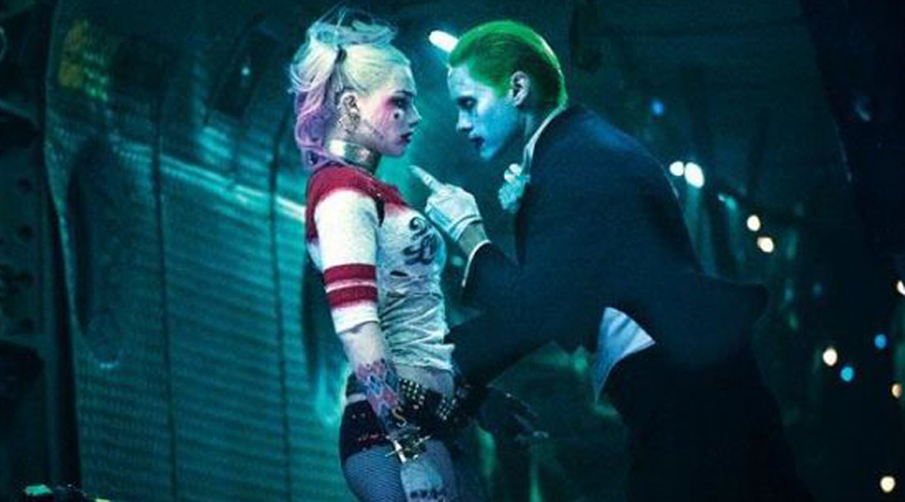 Марго Робби в образе Харли Квинн и Джаред Лето в образе Джокера 