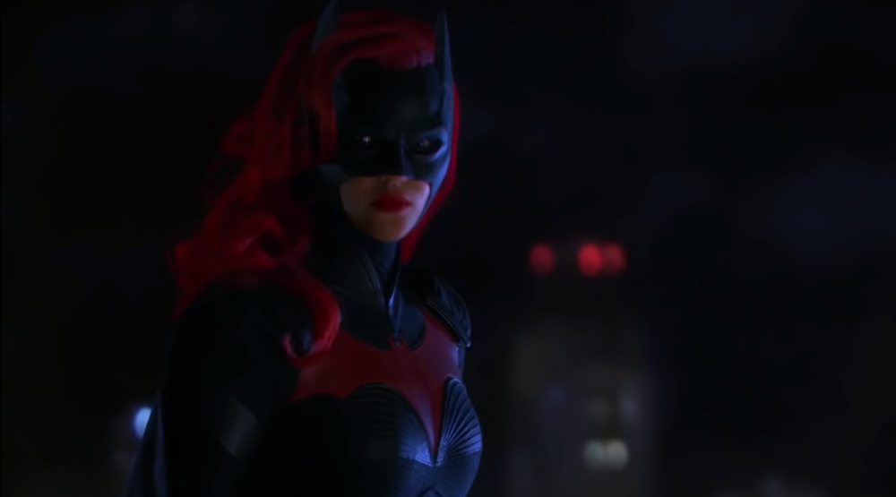 Кадр из сериала «Бэтвумен»