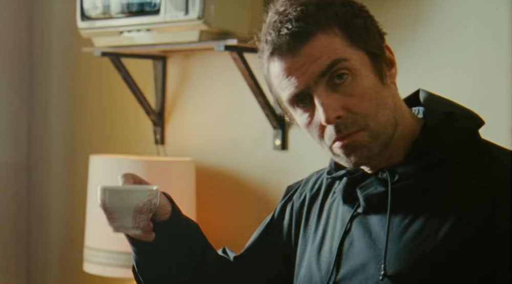 Кадр из клипа «Shockwave»