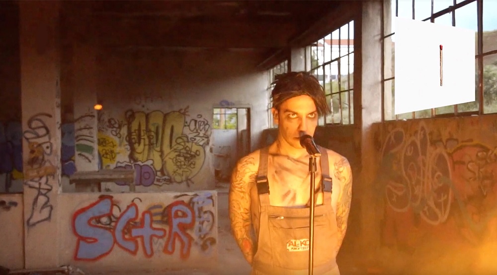 Кадр из ролика