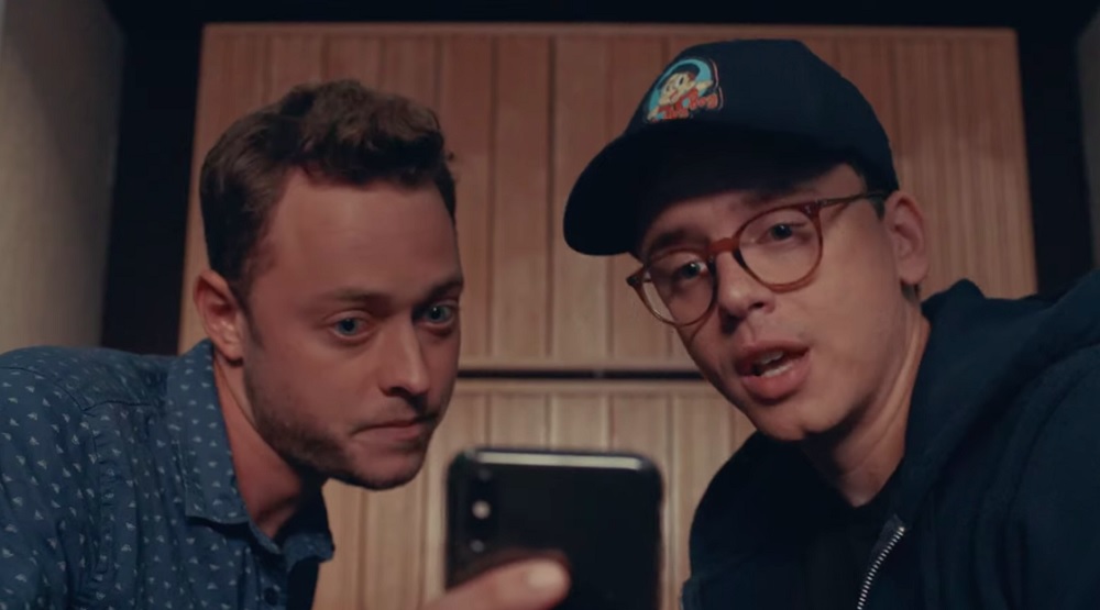 Кадр из клипа «Homicide»