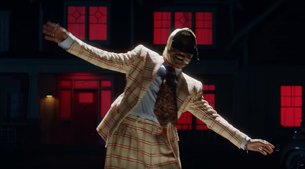 Кадр из видео «Babushka Boi»