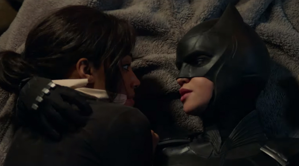 Кадр из сериала «Бэтвумен»