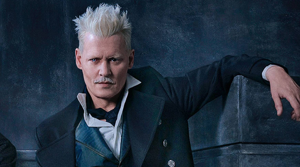 Джонни Депп на промо-постере фильма «Фантастические твари: Преступления Грин-де-Вальда»