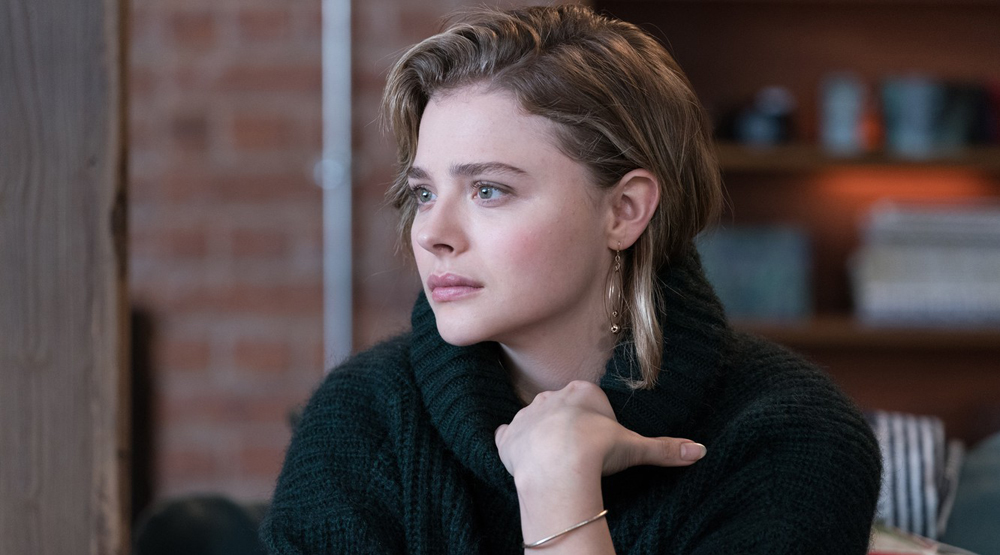 Хлоя Грейс Морец в фильме «В объятиях лжи»