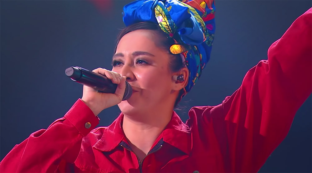 Кадр из клипа «Russian Woman»