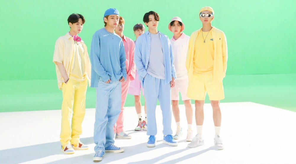 BTS/ Фото: Facebook.com/bangtan.official/