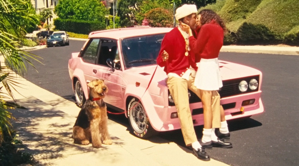 Кадр из видео «SIDE STREET»