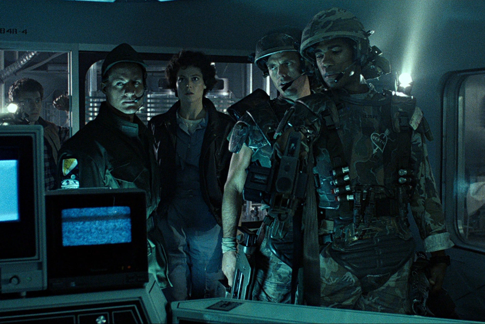 Кадр из фильма «Чужие»