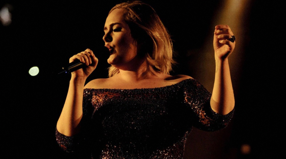 Адель на концерте в Мельбурне в 2017 году/ Фото: Adele.com