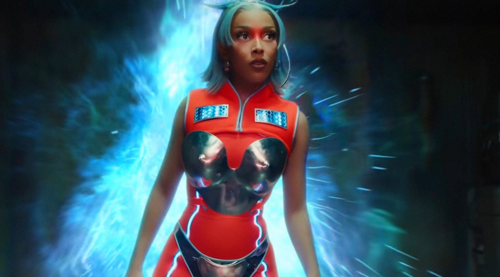 Кадр из клипа «Get Into It (Yuh)»