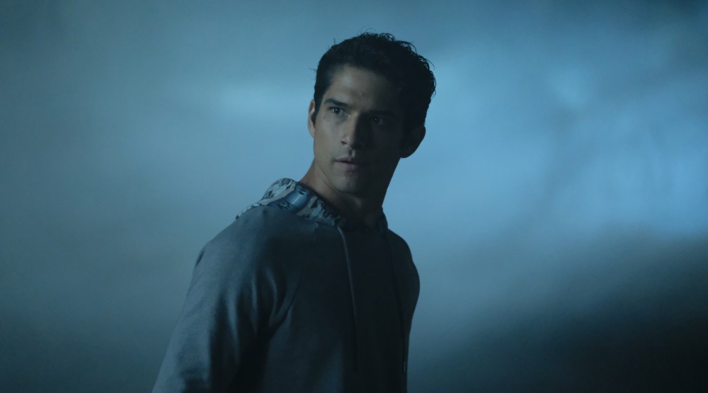 Кадр из сериала «Волчонок»