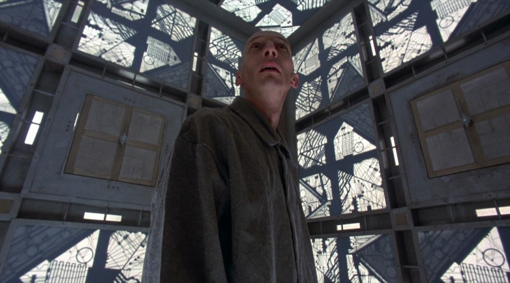 Кадр из фильма «Куб» (1997)