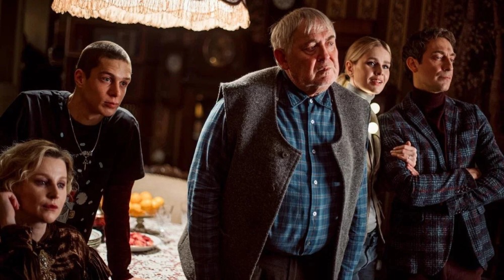 Кадр из сериала «Вампиры средней полосы»