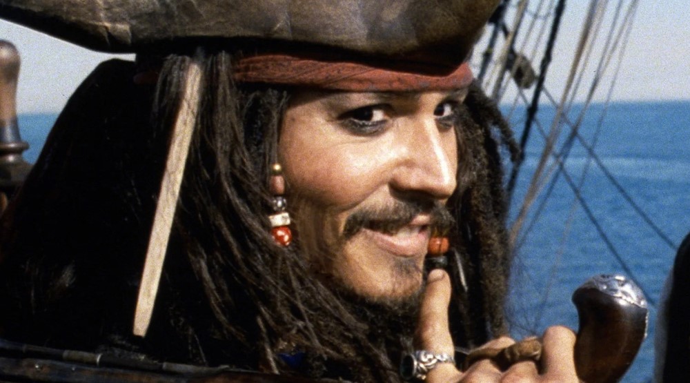 Джонни Депп в фильме «Пираты Карибского моря: Проклятие Черной жемчужины»