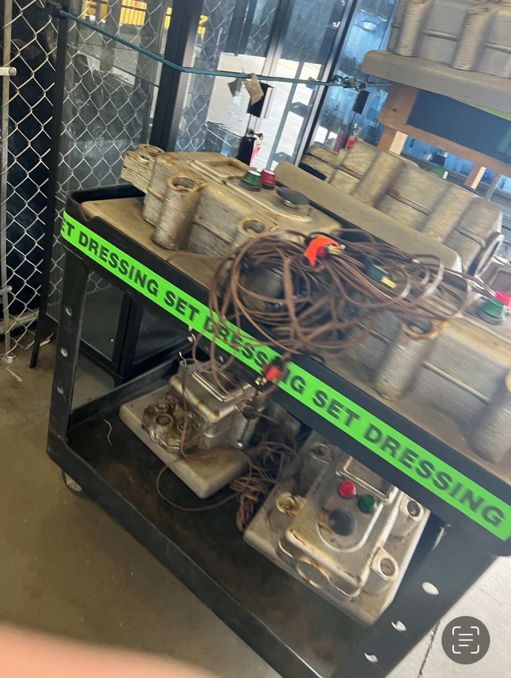 Кадр со съемок сериала «Fallout»