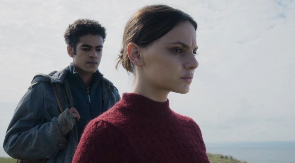 Кадр из 3 сезона сериала «Темные начала» (2022)