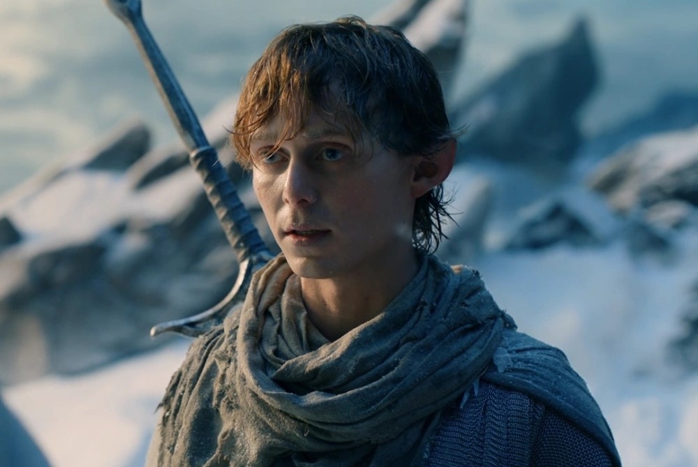 Фабиан МакКаллум в 1 сезоне сериала «Властелин колец: Кольца Власти» (2022)