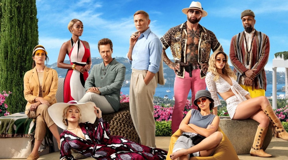 Промо-постер фильма «Достать ножи 2» (2022)