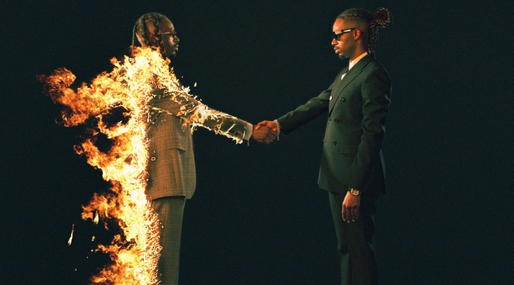 Обложка альбома «Heroes & Villains»