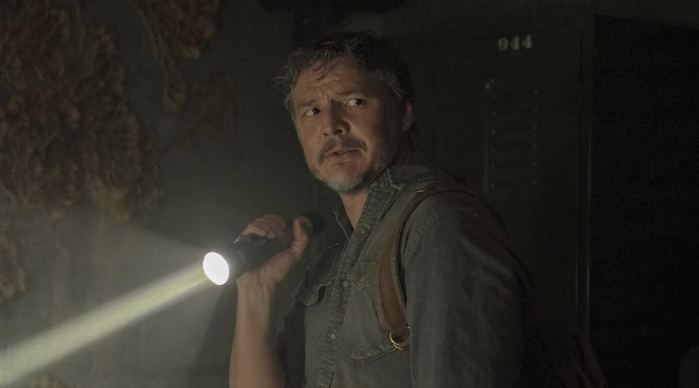 Кадр из сериала «Одни из нас» (2023)