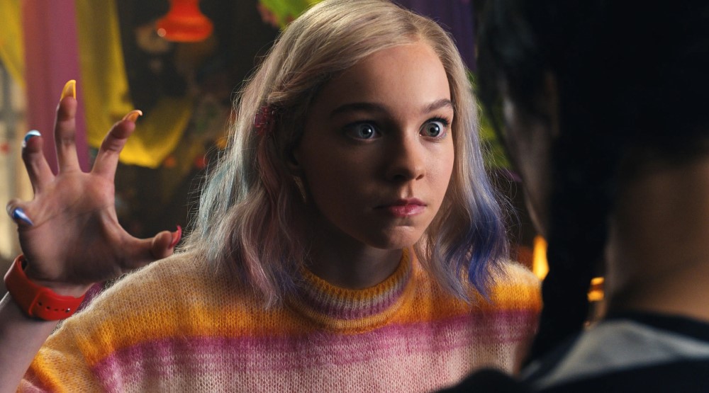 Кадр из 1 сезона сериала «Уэнсдэй» (2022)