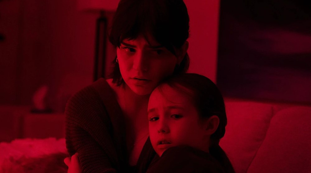 Кадр из фильма «Бугимен» (2023)