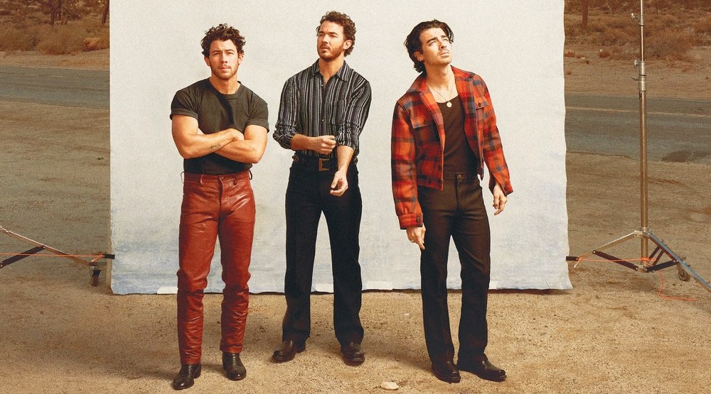 Jonas Brothers на обложке альбома «The Album» (2023)