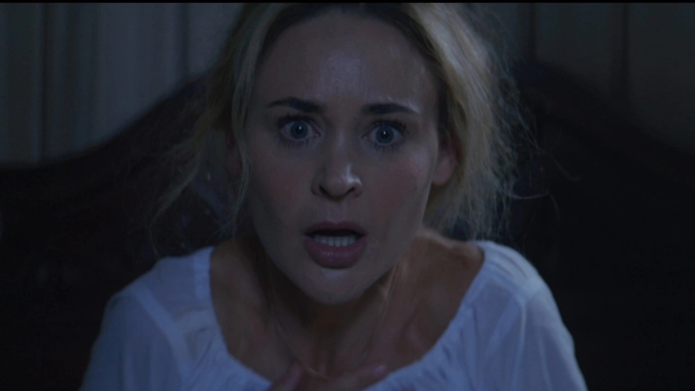 Кадр из фильма «Проклятие Золушки» (2023)