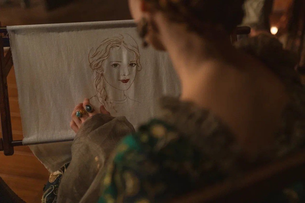 Кадр со съемок фильма «Огниво» / Фото: СТВ