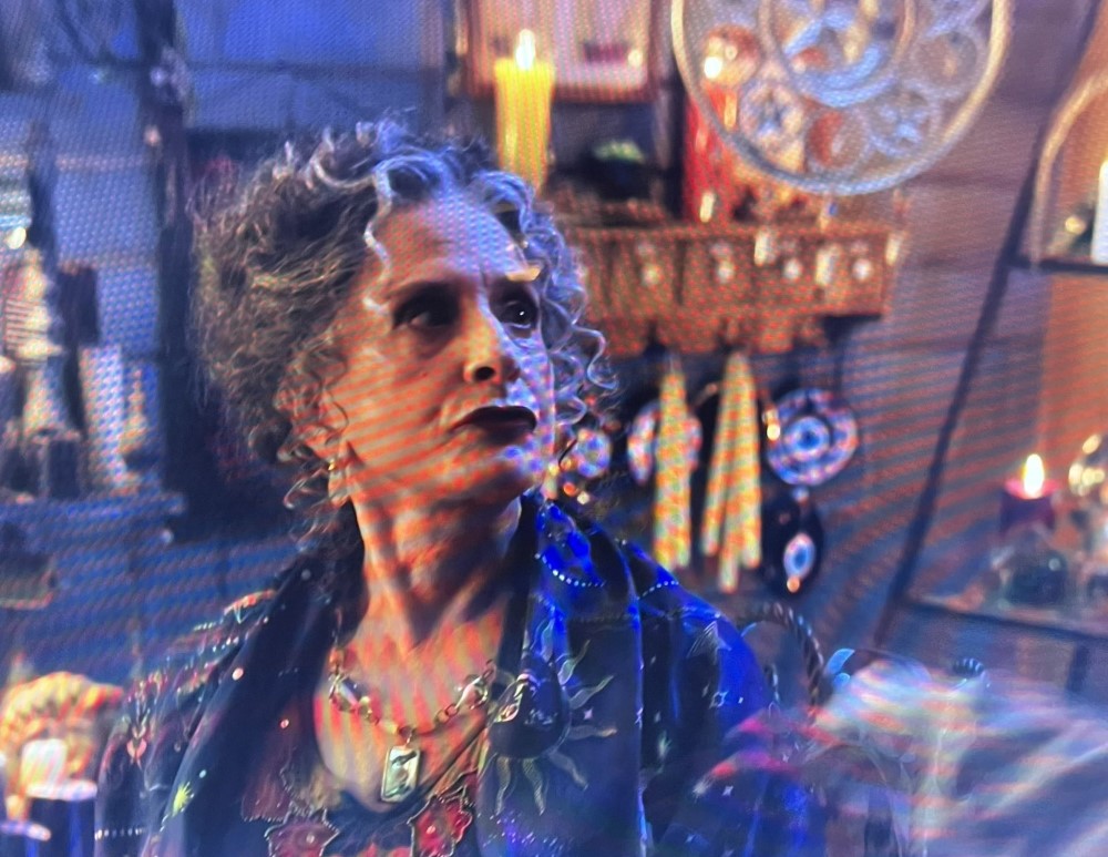 Кадр со съемок сериала «Aгaтa: Днeвники Дapкxoлдa» (2024)