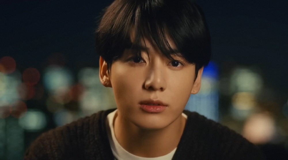 Кадр из клипа «Hate You»